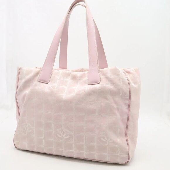 CHANEL Pink CC logo Travel  Ligne Tote - Picture 2 of 16